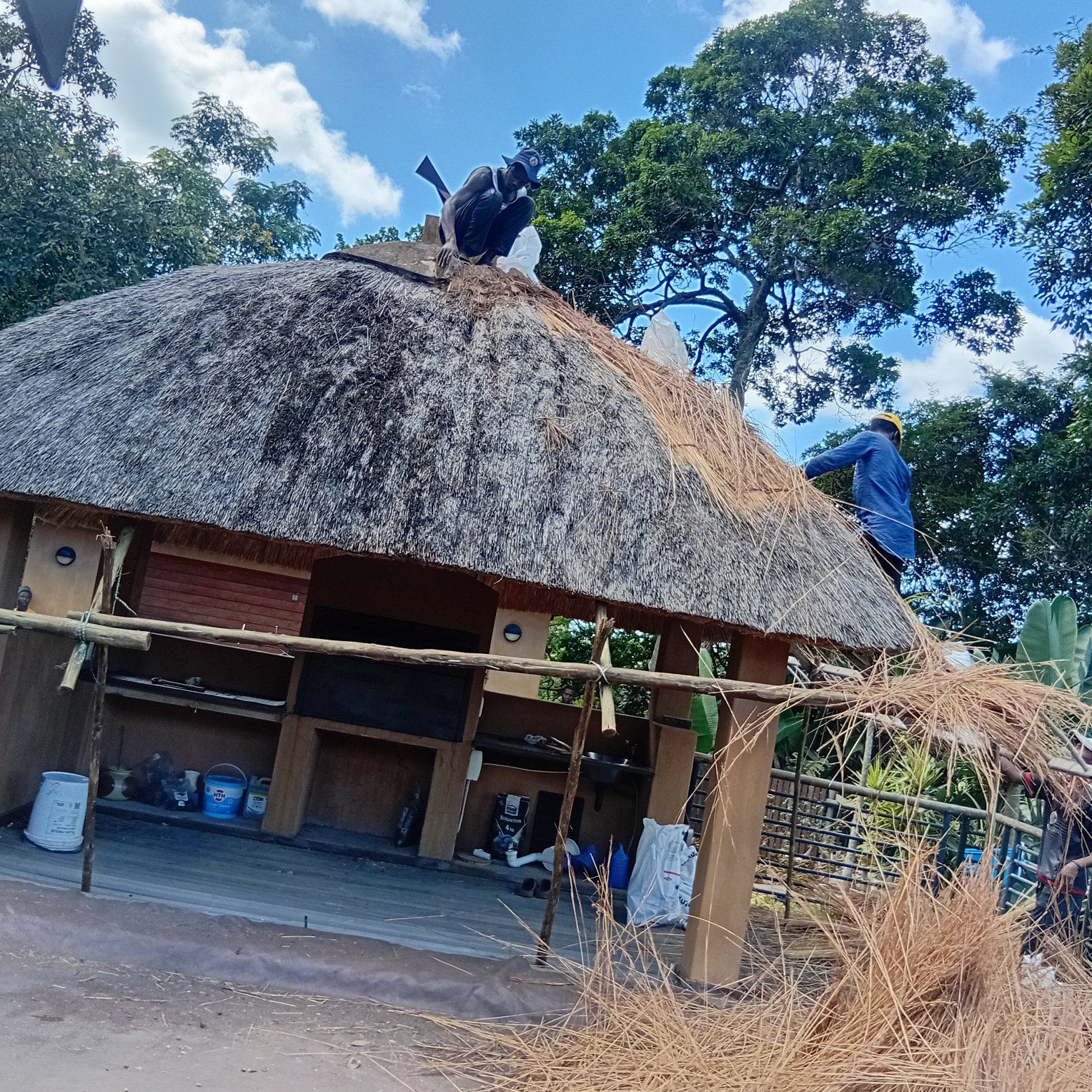 Thatch roof repairs